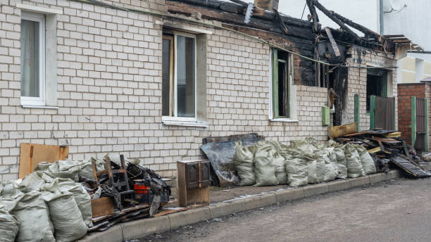 24/7 Emergency Smoke Damage Removal experts in Parkwood, CA